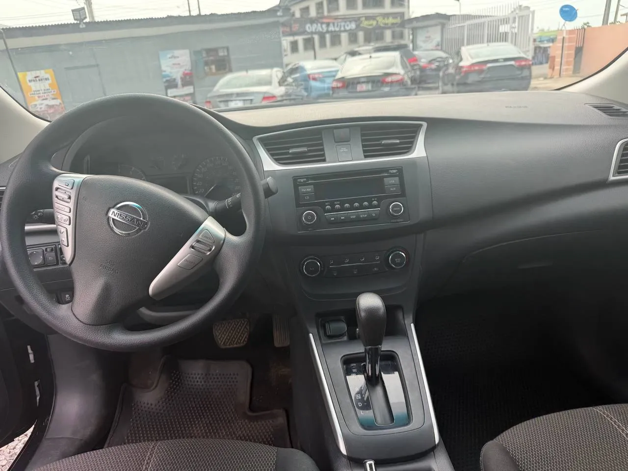 NISSAN CENTRA